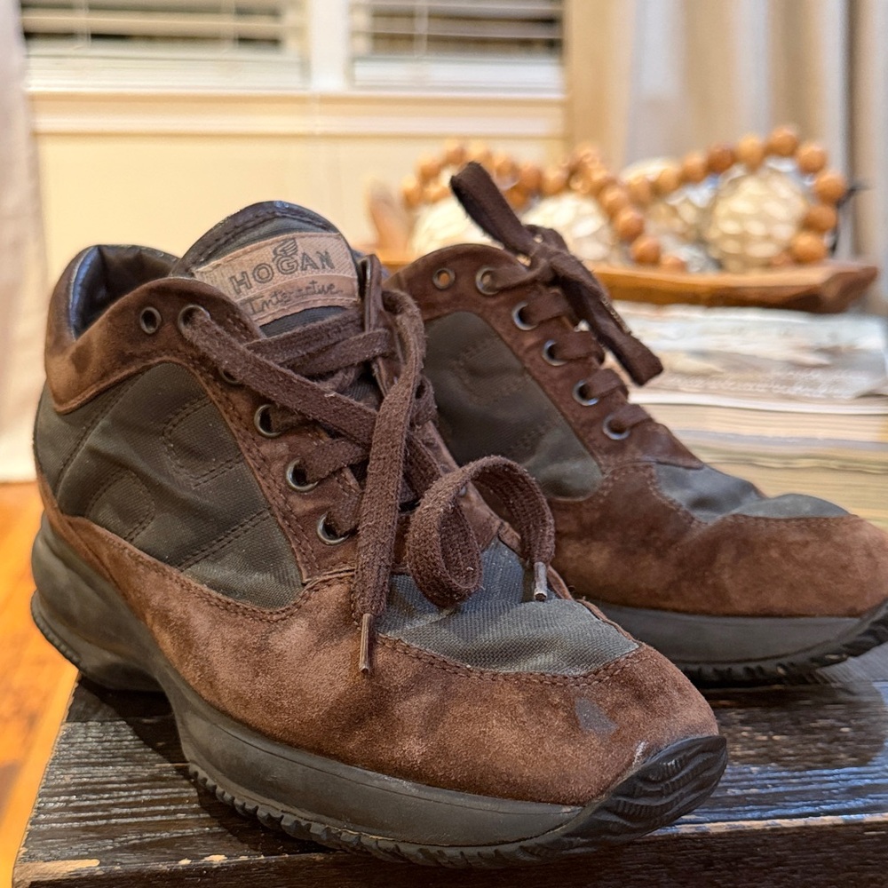 Hogan Women’s Dark Brown and Black Sneakers